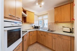 KITCHEN- click for photo gallery
